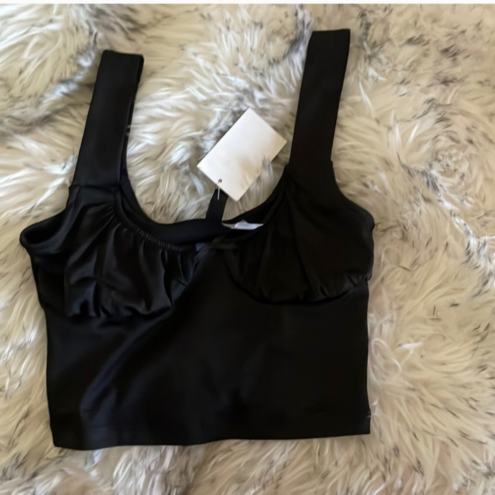 NWT Divided Cropped Tank